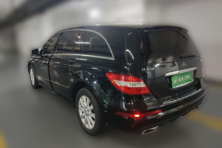 Used Mercedes-Benz R-Class 2017 R 320 4MATIC Business Edition Prestige Model Rear Left 45 Deg