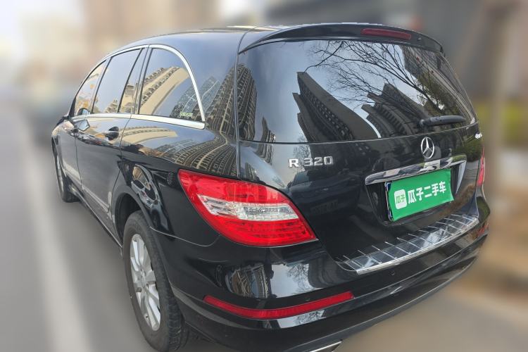 Used Mercedes-Benz R-Class 2017 R 320 4MATIC Business Edition Prestige Model Rear Left 45 Deg
