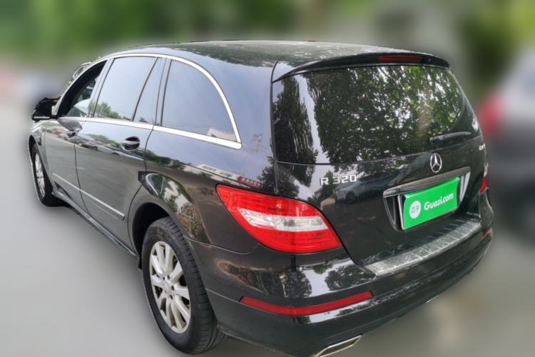 Used Mercedes-Benz R-Class 2017 R 320 4MATIC Business Edition Prestige Model Rear Left 45 Deg
