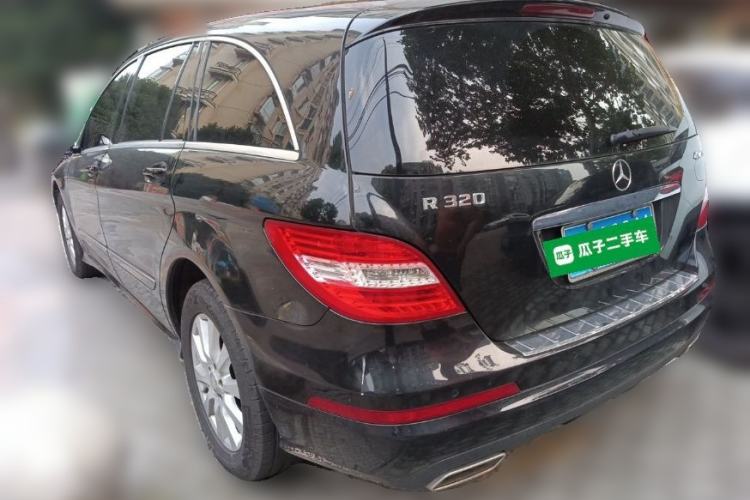 Used Mercedes-Benz R-Class 2017 R 320 4MATIC Business Edition Prestige Model Rear Left 45 Deg