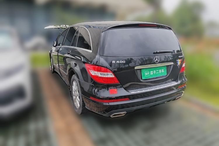 Used Mercedes-Benz R-Class 2017 R 320 4MATIC Business Edition Prestige Model Rear Left 45 Deg