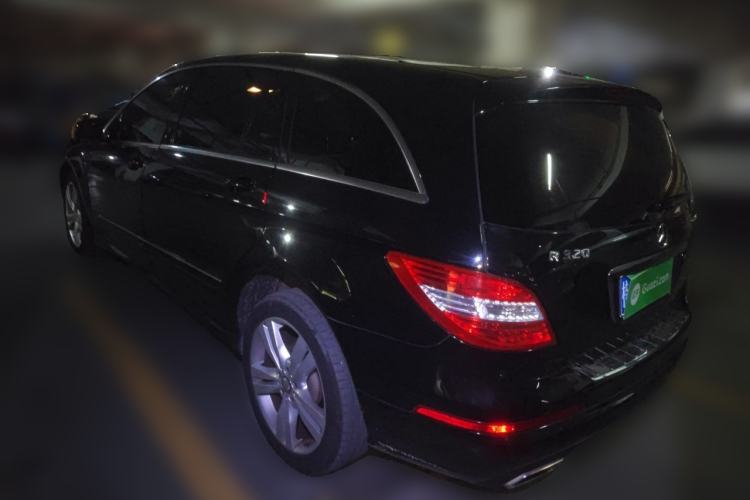 Used Mercedes-Benz R-Class 2017 R 320 4MATIC Luxury Collection Edition Rear Left 45 Deg