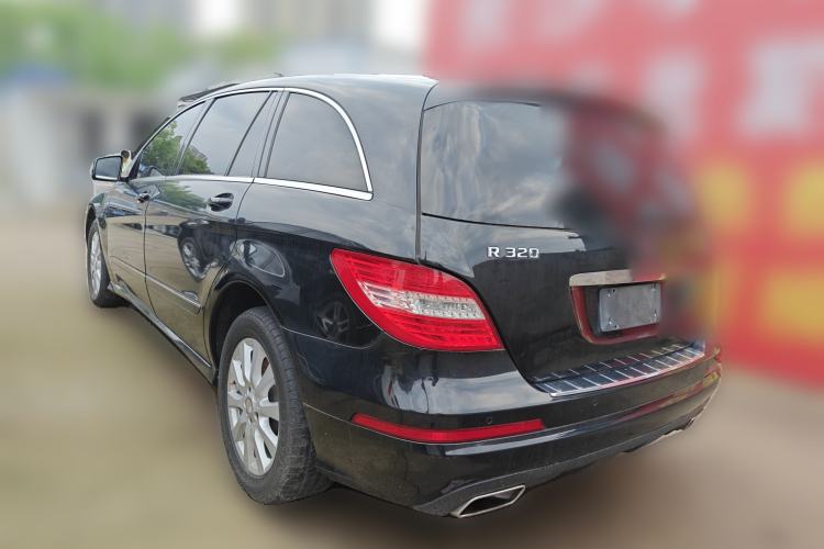 Used Mercedes-Benz R-Class 2017 R 320 4MATIC Business Edition Prestige Model Rear Left 45 Deg