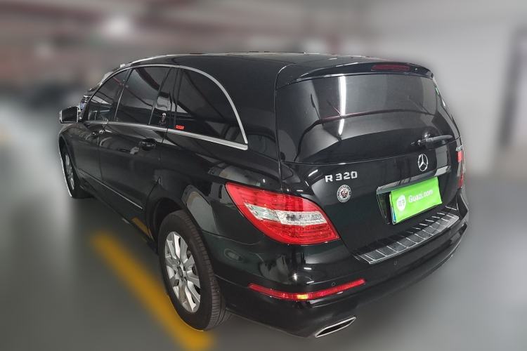 Used Mercedes-Benz R-Class 2017 R 320 4MATIC Business Edition Prestige Model Rear Left 45 Deg