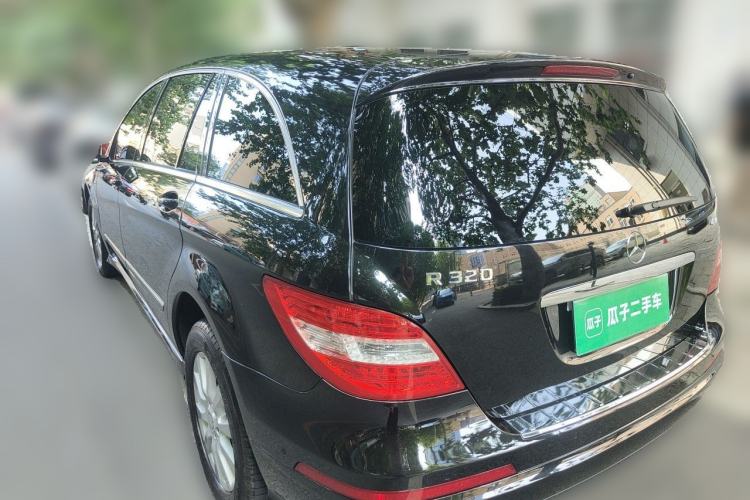 Used Mercedes-Benz R-Class 2017 R 320 4MATIC Business Edition Prestige Model Rear Left 45 Deg