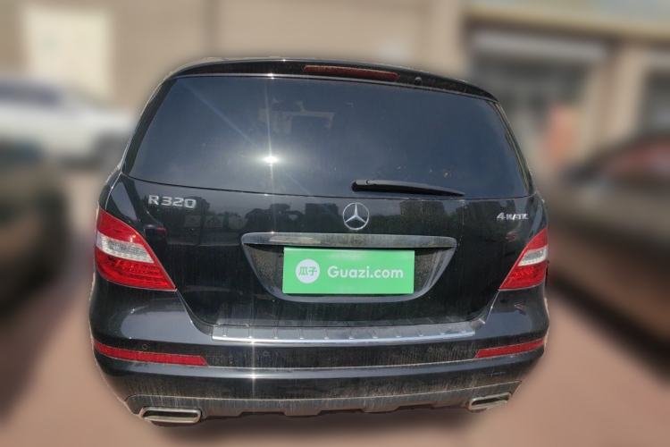 Used Mercedes-Benz R-Class 2017 R 320 4MATIC Business Edition Prestige Model Rear