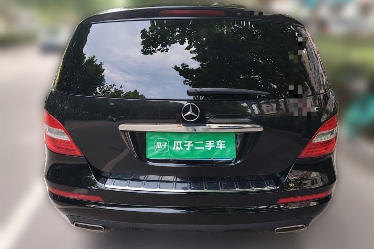 Used Mercedes-Benz R-Class 2017 R 320 4MATIC Business Edition Prestige Model Rear