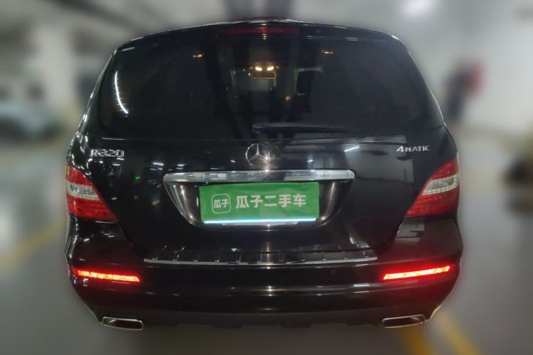 Used Mercedes-Benz R-Class 2017 R 320 4MATIC Business Edition Prestige Model Rear