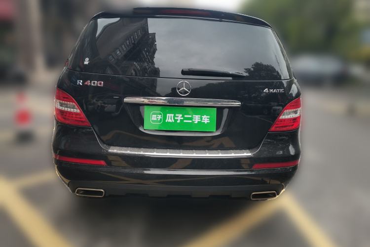 Used Mercedes-Benz R-Class 2017 R 400 4MATIC Exclusive Edition Rear