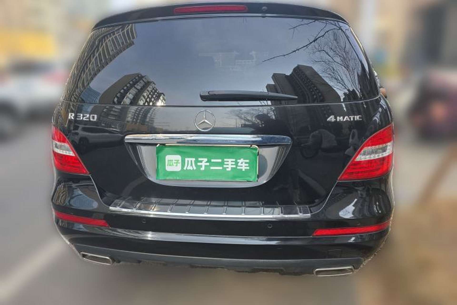 Used Mercedes-Benz R-Class 2017 R 320 4MATIC Business Edition Prestige Model Rear