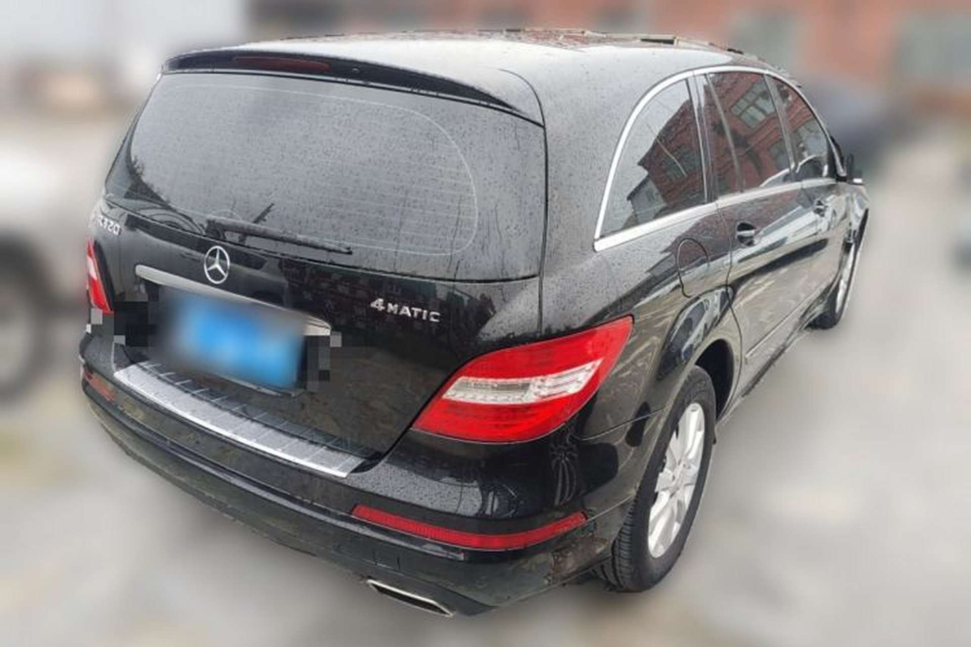 Used Mercedes-Benz R-Class 2017 R 320 4MATIC Business Edition Prestige Model Rear Right 45 Deg