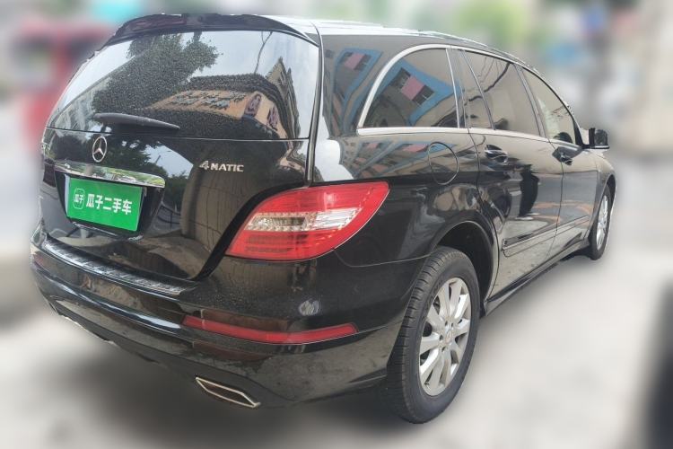 Used Mercedes-Benz R-Class 2017 R 320 4MATIC Business Edition Prestige Model Rear Right 45 Deg