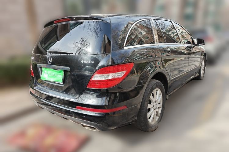 Used Mercedes-Benz R-Class 2017 R 320 4MATIC Business Edition Prestige Model Rear Right 45 Deg