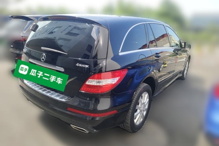 Used Mercedes-Benz R-Class 2017 R 320 4MATIC Business Edition Prestige Model Rear Right 45 Deg