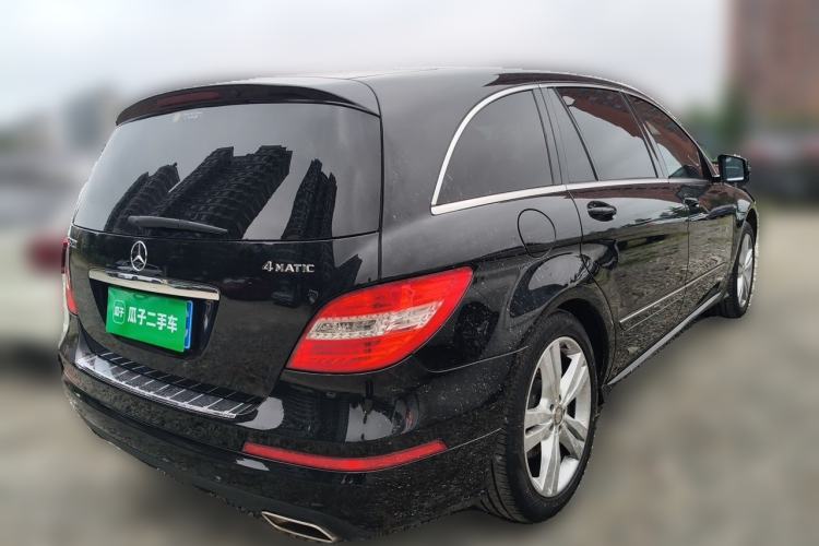 Used Mercedes-Benz R-Class 2017 R 320 4MATIC Luxury Collection Edition Rear Right 45 Deg