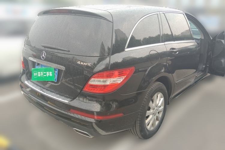 Used Mercedes-Benz R-Class 2017 R 320 4MATIC Business Edition Prestige Model Rear Right 45 Deg