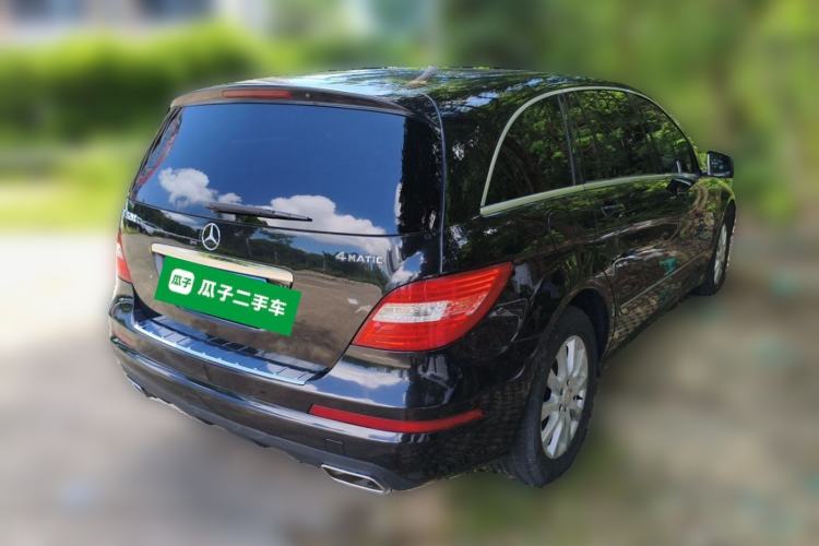 Used Mercedes-Benz R-Class 2017 R 320 4MATIC Business Edition Prestige Model Rear Right 45 Deg