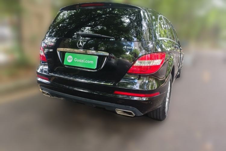 Used Mercedes-Benz R-Class 2017 R 320 4MATIC Business Edition Prestige Model Rear Right 45 Deg