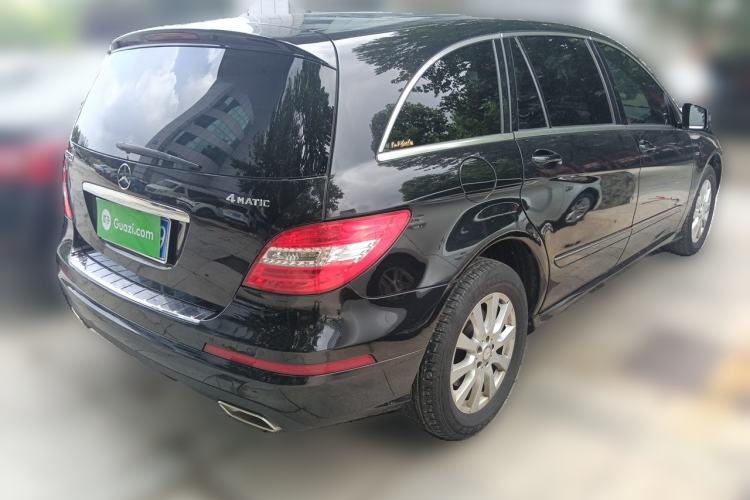 Used Mercedes-Benz R-Class 2017 R 320 4MATIC Business Edition Prestige Model Rear Right 45 Deg