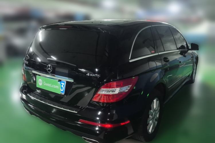 Used Mercedes-Benz R-Class 2017 R 320 4MATIC Business Edition Prestige Model Rear Right 45 Deg