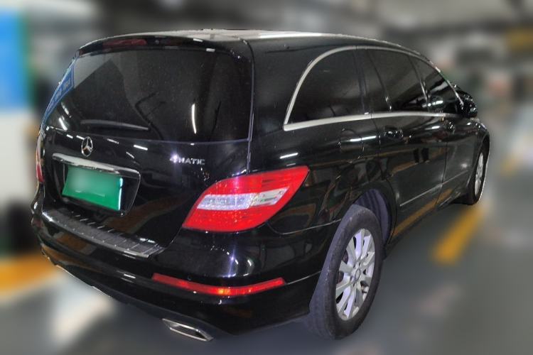 Used Mercedes-Benz R-Class 2017 R 320 4MATIC Business Edition Prestige Model Rear Right 45 Deg