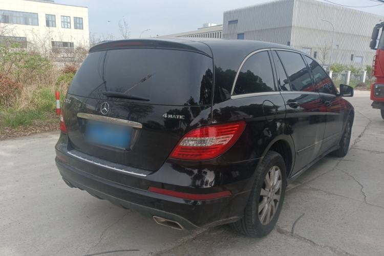Used Mercedes-Benz R-Class 2017 R 320 4MATIC Business Edition Prestige Model Rear Right 45 Deg