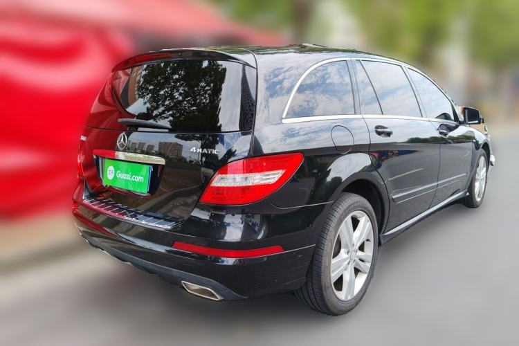 Used Mercedes-Benz R-Class 2017 R 320 4MATIC Luxury Collection Edition Rear Right 45 Deg