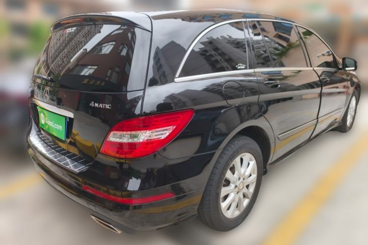 Used Mercedes-Benz R-Class 2017 R 320 4MATIC Business Edition Prestige Model Rear Right 45 Deg