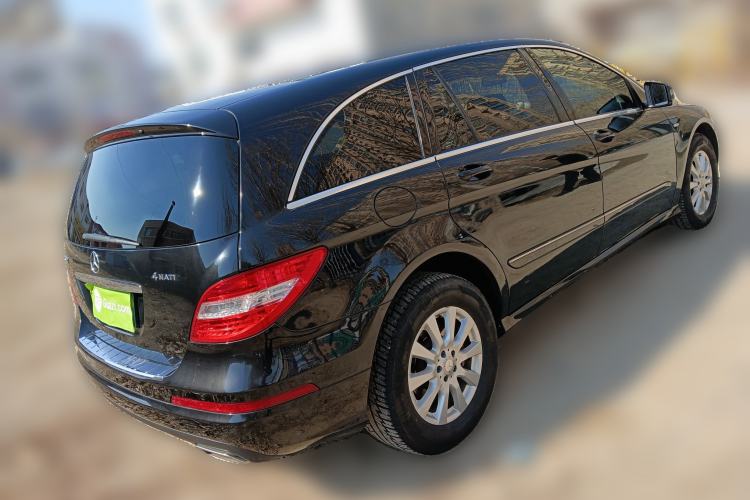 Used Mercedes-Benz R-Class 2017 R 320 4MATIC Business Edition Prestige Model Rear Right 45 Deg