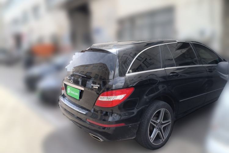 Used Mercedes-Benz R-Class 2017 R 320 4MATIC Luxury Collection Edition Rear Right 45 Deg