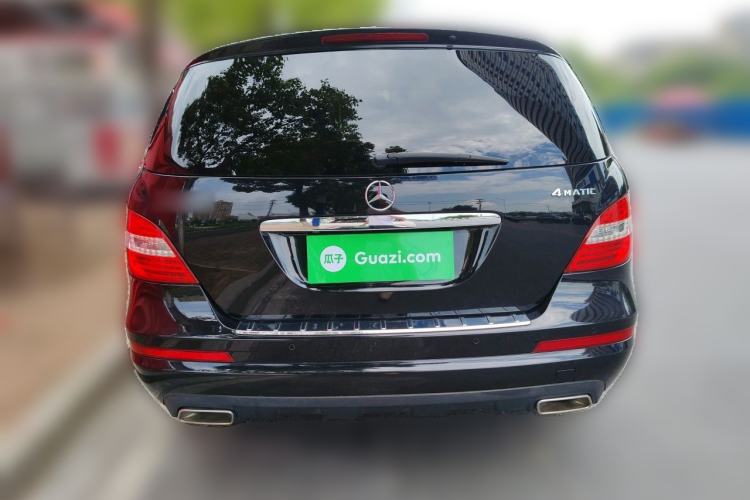 Used Mercedes-Benz R-Class 2017 R 320 4MATIC Luxury Collection Edition Rear