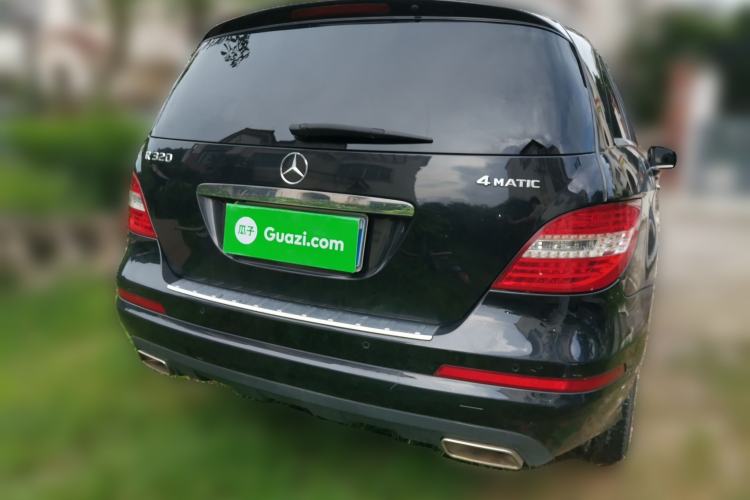 Used Mercedes-Benz R-Class 2017 R 320 4MATIC Business Edition Prestige Model Rear