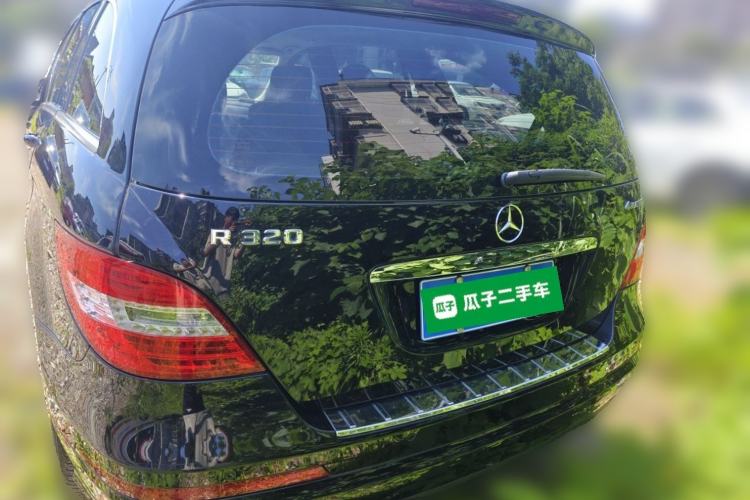 Used Mercedes-Benz R-Class 2017 R 320 4MATIC Business Edition Prestige Model Rear