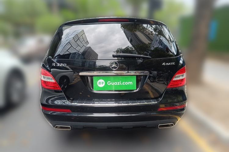 Used Mercedes-Benz R-Class 2017 R 320 4MATIC Business Edition Prestige Model Rear