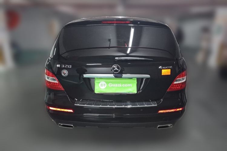 Used Mercedes-Benz R-Class 2017 R 320 4MATIC Business Edition Prestige Model Rear