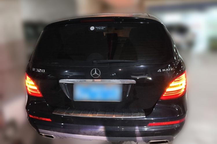 Used Mercedes-Benz R-Class 2017 R 320 4MATIC Business Edition Prestige Model Rear