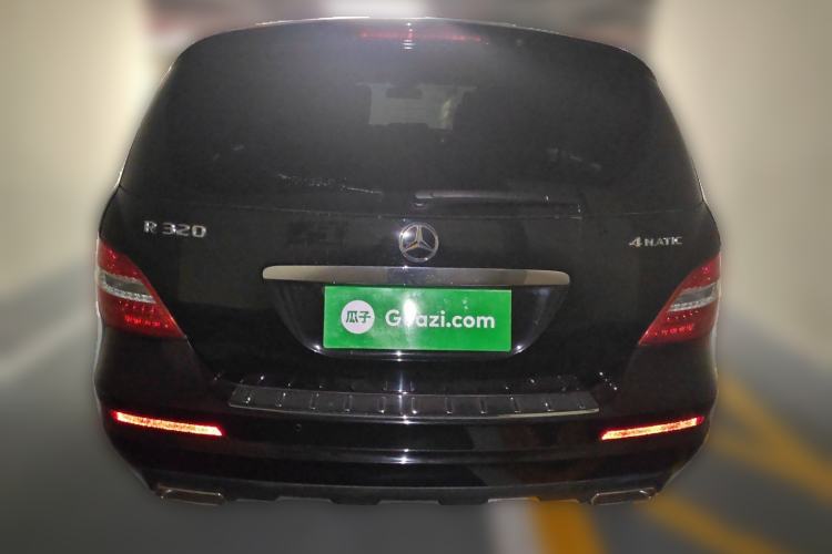 Used Mercedes-Benz R-Class 2017 R 320 4MATIC Business Edition Prestige Model Rear