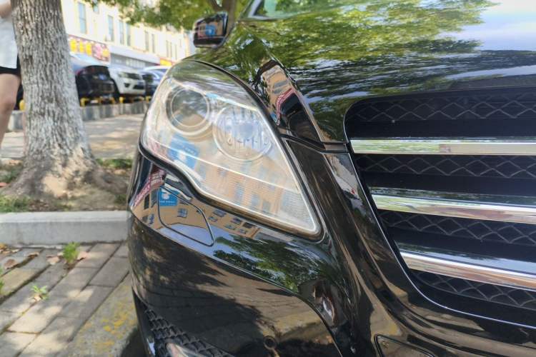 Used Mercedes-Benz R-Class 2017 R 320 4MATIC Business Edition Prestige Model Right Front Headlight