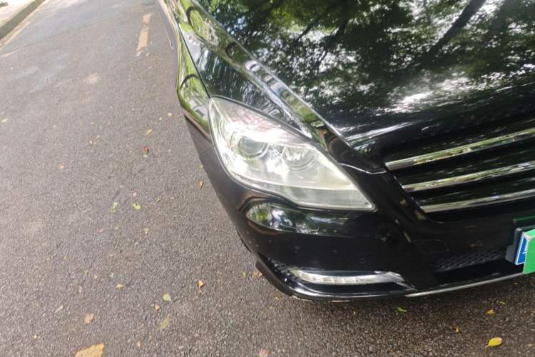 Used Mercedes-Benz R-Class 2017 R 320 4MATIC Business Edition Prestige Model Right Front Headlight