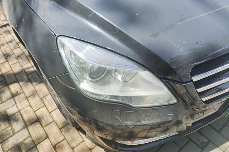 Used Mercedes-Benz R-Class 2017 R 320 4MATIC Business Edition Prestige Model Right Front Headlight