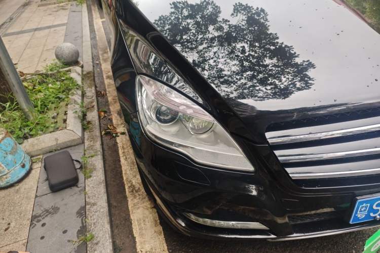 Used Mercedes-Benz R-Class 2017 R 320 4MATIC Business Edition Prestige Model Right Front Headlight