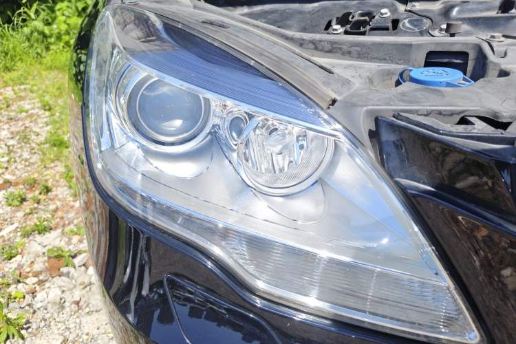 Used Mercedes-Benz R-Class 2017 R 320 4MATIC Business Edition Prestige Model Right Front Headlight