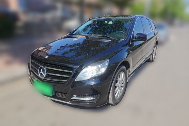 Used Mercedes-Benz R-Class 2017 R 320 4MATIC Business Edition Prestige Model