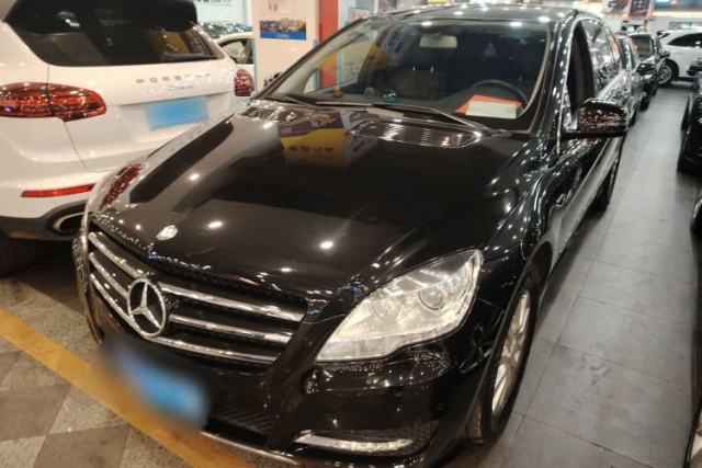 Used Mercedes-Benz R-Class 2017 R 320 4MATIC Business Edition Prestige Model
