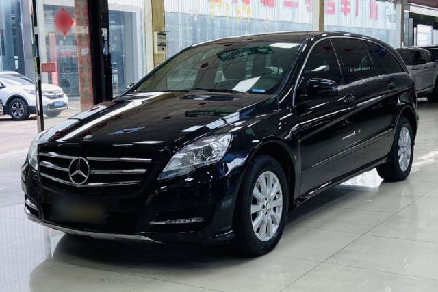 Ojetý Mercedes-Benz R-Class 2017 R 320 4MATIC Business Edition Prestige Model
