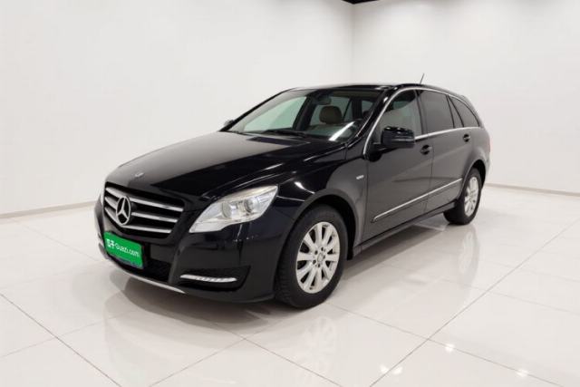 Ojetý Mercedes-Benz R-Class 2017 R 320 4MATIC Business Edition Prestige Model