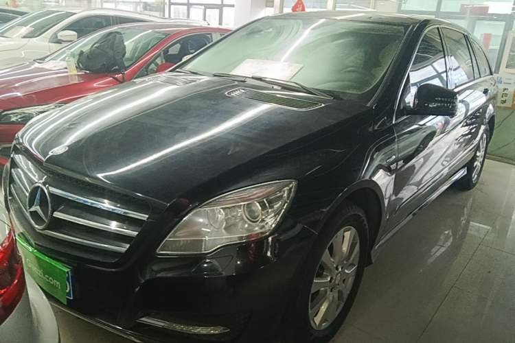 Używany Mercedes-Benz R-Class 2017 R 320 4MATIC Business Edition Prestige Model Guazi used car, China used car export, Used car for sale, Used cars, Cheapest cars for sale