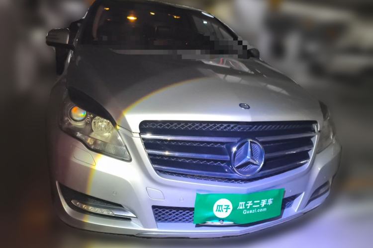 Used Mercedes-Benz R-Class 2017 R 320 4MATIC Business Edition Prestige Model Front