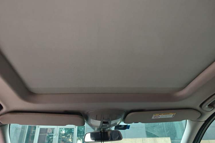 Used Mercedes-Benz R-Class 2017 R 320 4MATIC Business Edition Prestige Model Headliner