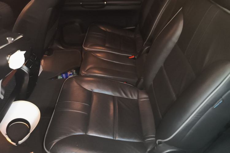 Used Mercedes-Benz R-Class 2017 R 320 4MATIC Business Edition Prestige Model Left Rear Seat